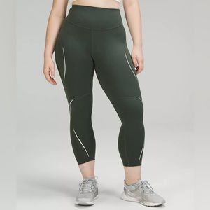 NWOT Lululemon Base Pace High-Rise Reflective Tight 25" in Smoked Spruce
